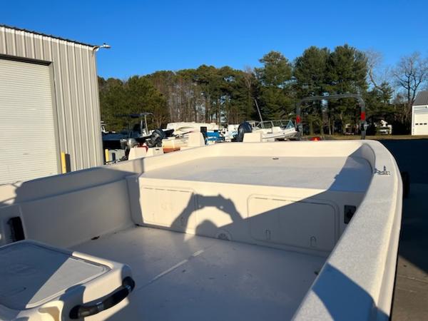 2025 Carolina Skiff E21 DLX CC
