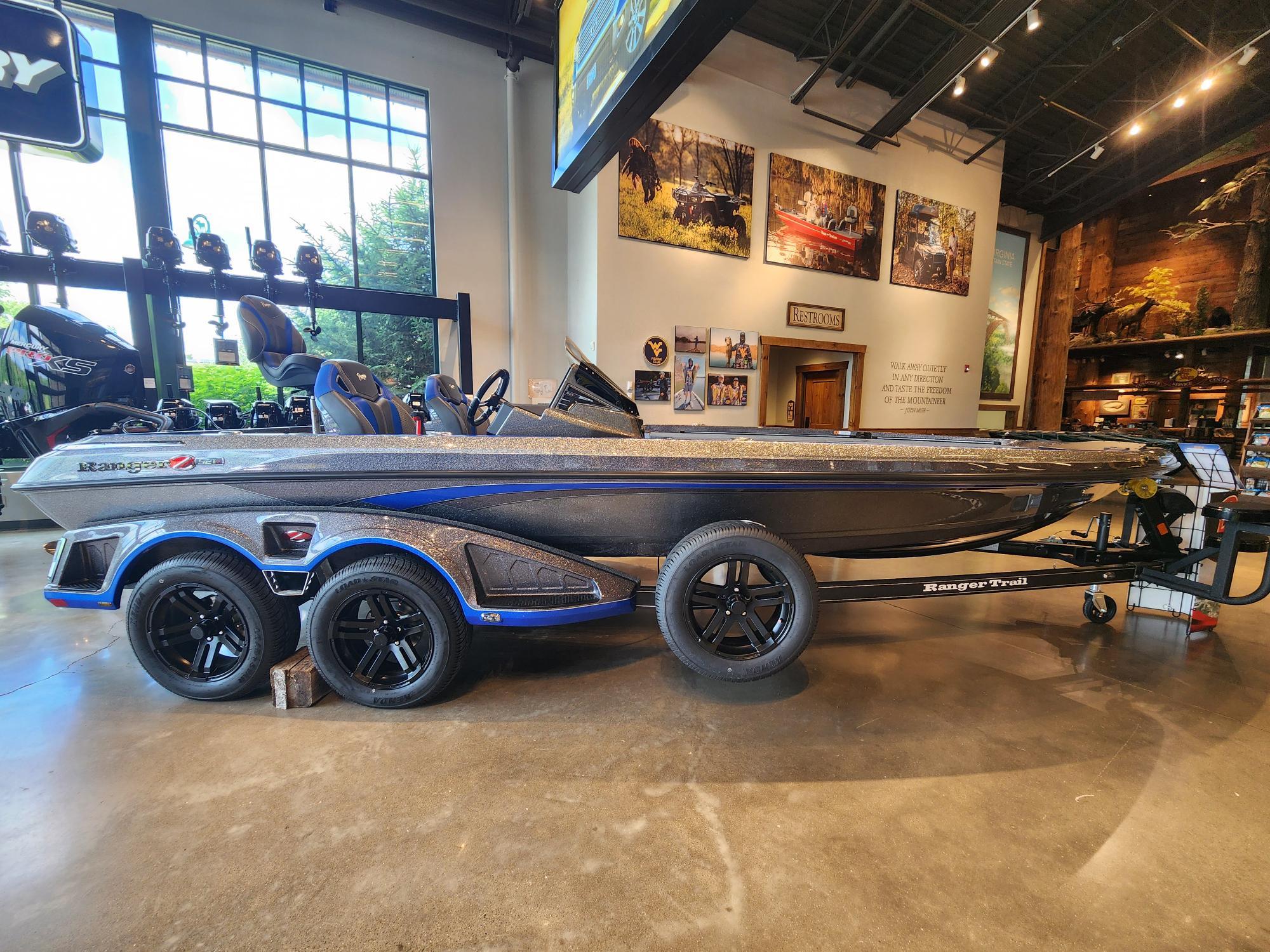 2025 Ranger Z521R