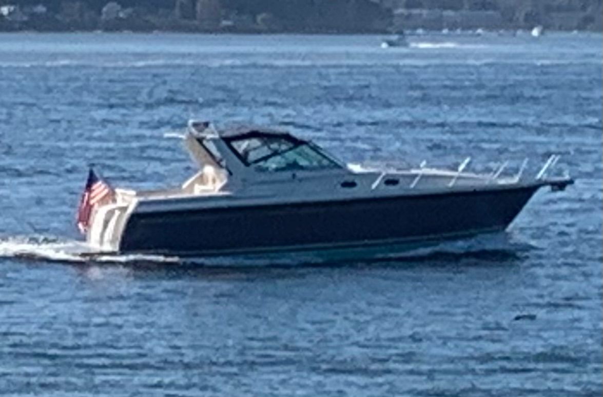 1996 Tiara Yachts 4000 Express