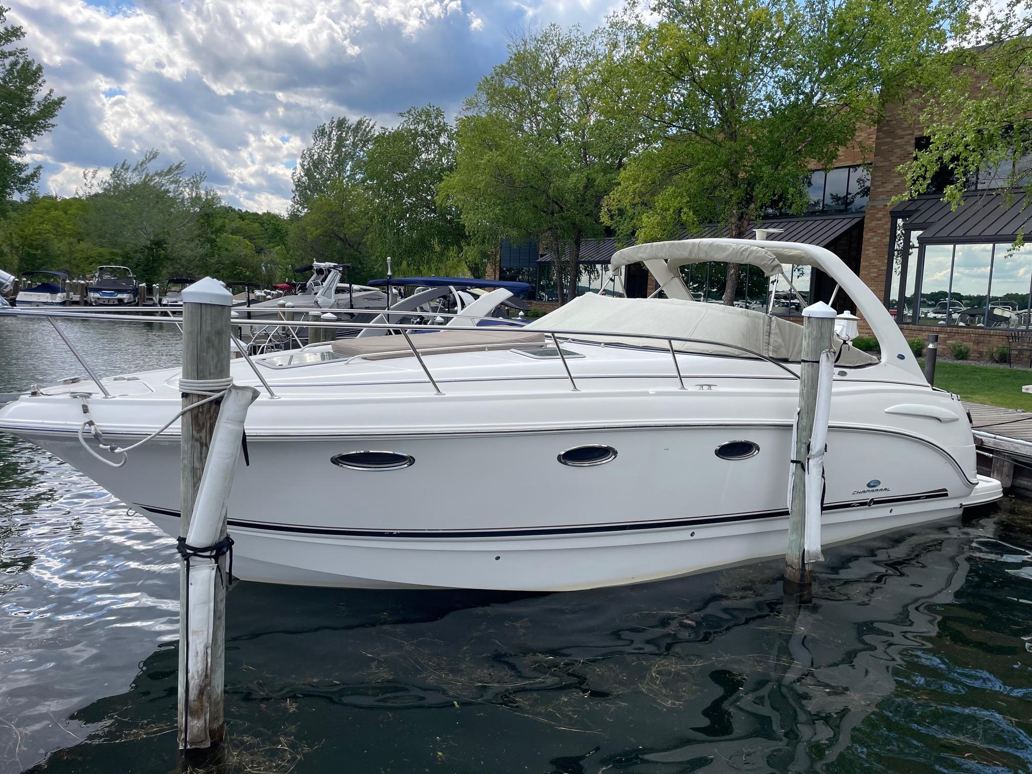 2005 Chaparral Signature 330