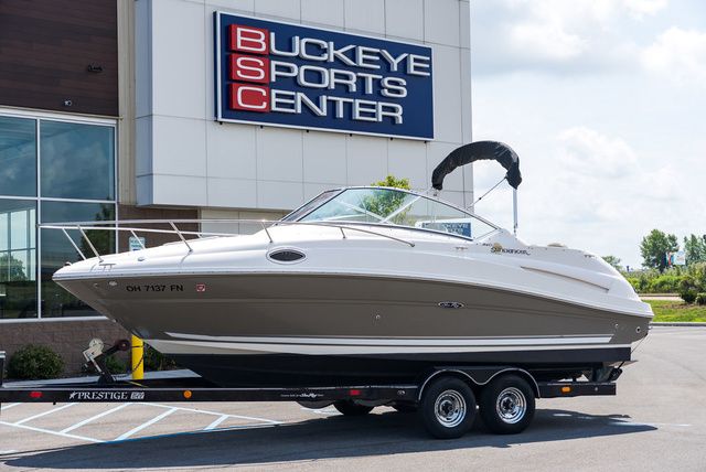 2006 Sea Ray 240 Sundancer