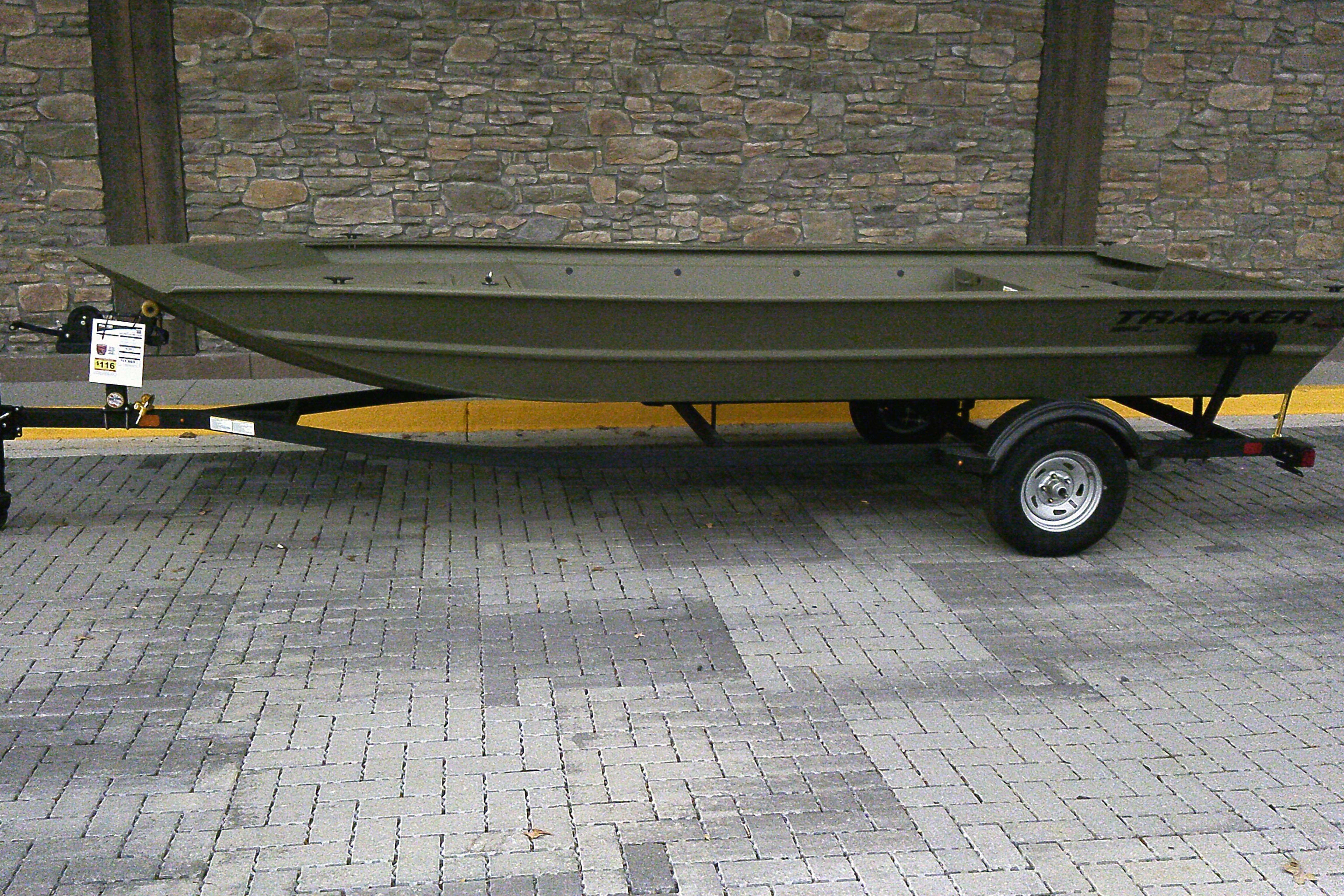 2026 Tracker Grizzly 1860 Utility