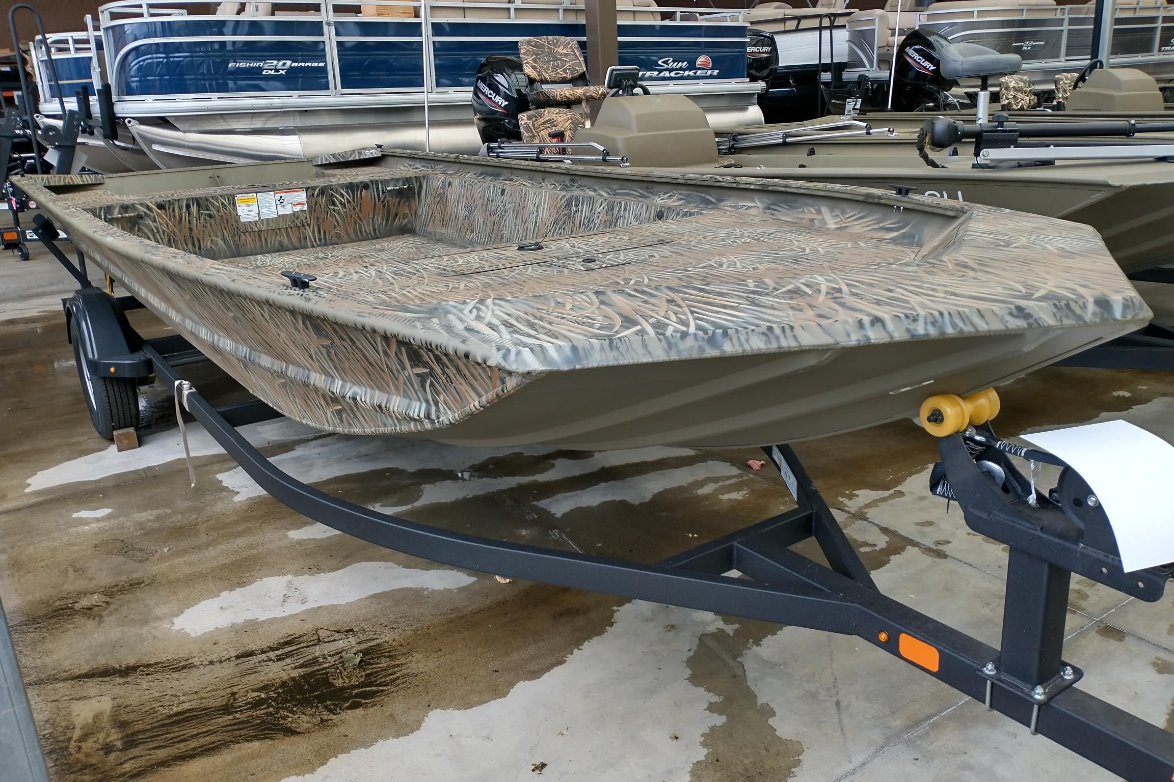 2026 Tracker GRIZZLY 1860 Utility