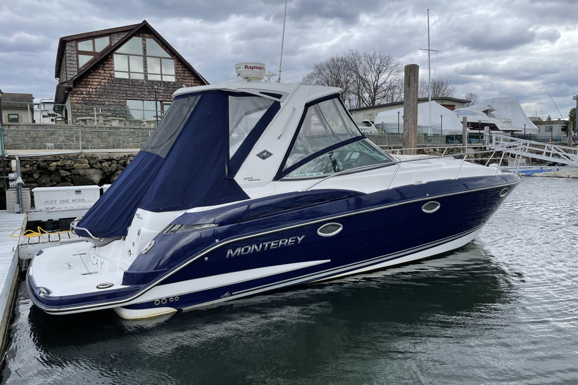 2015 Monterey 355 Sport Yacht