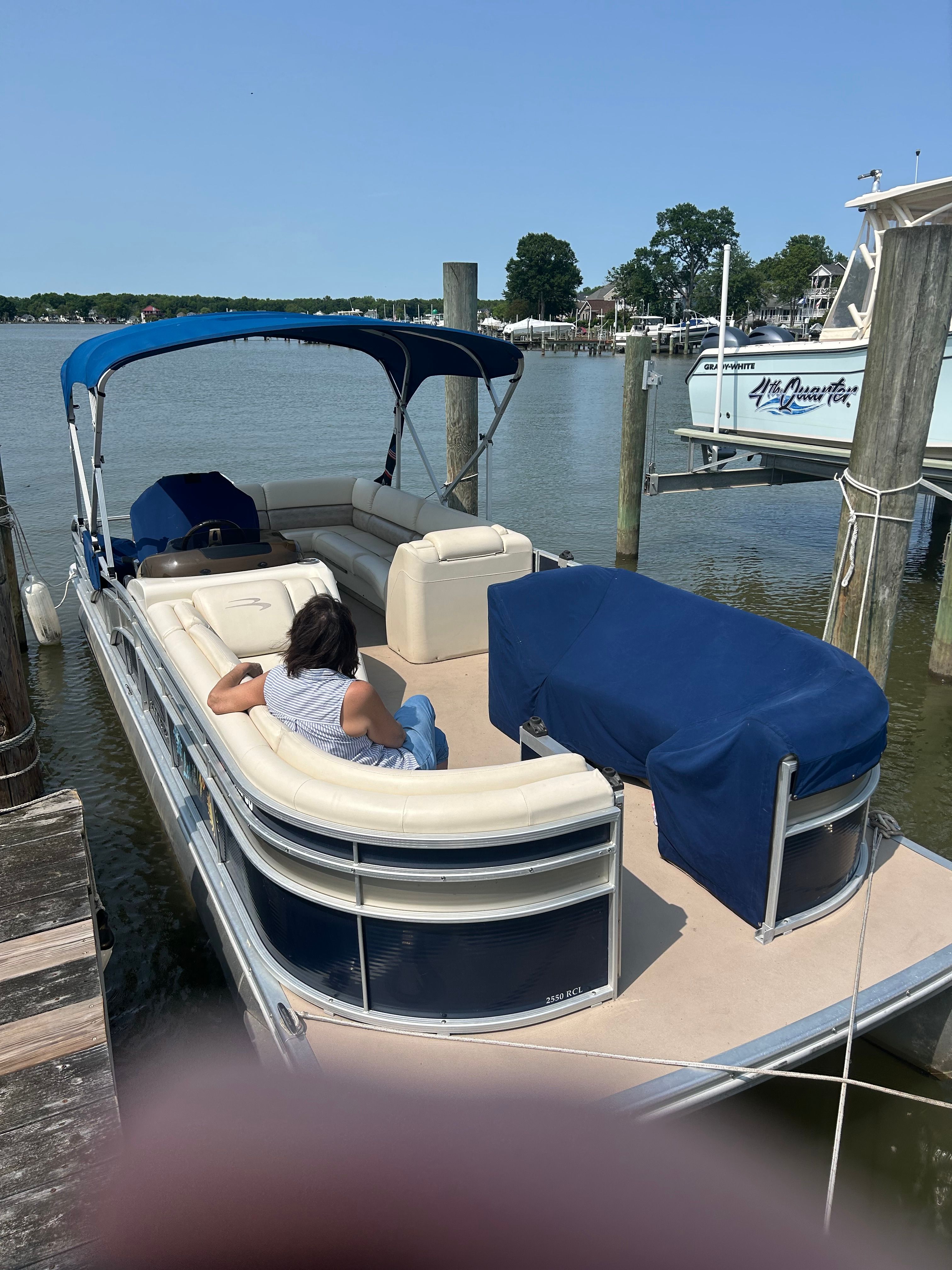 2013 Bennington 2550 RCL