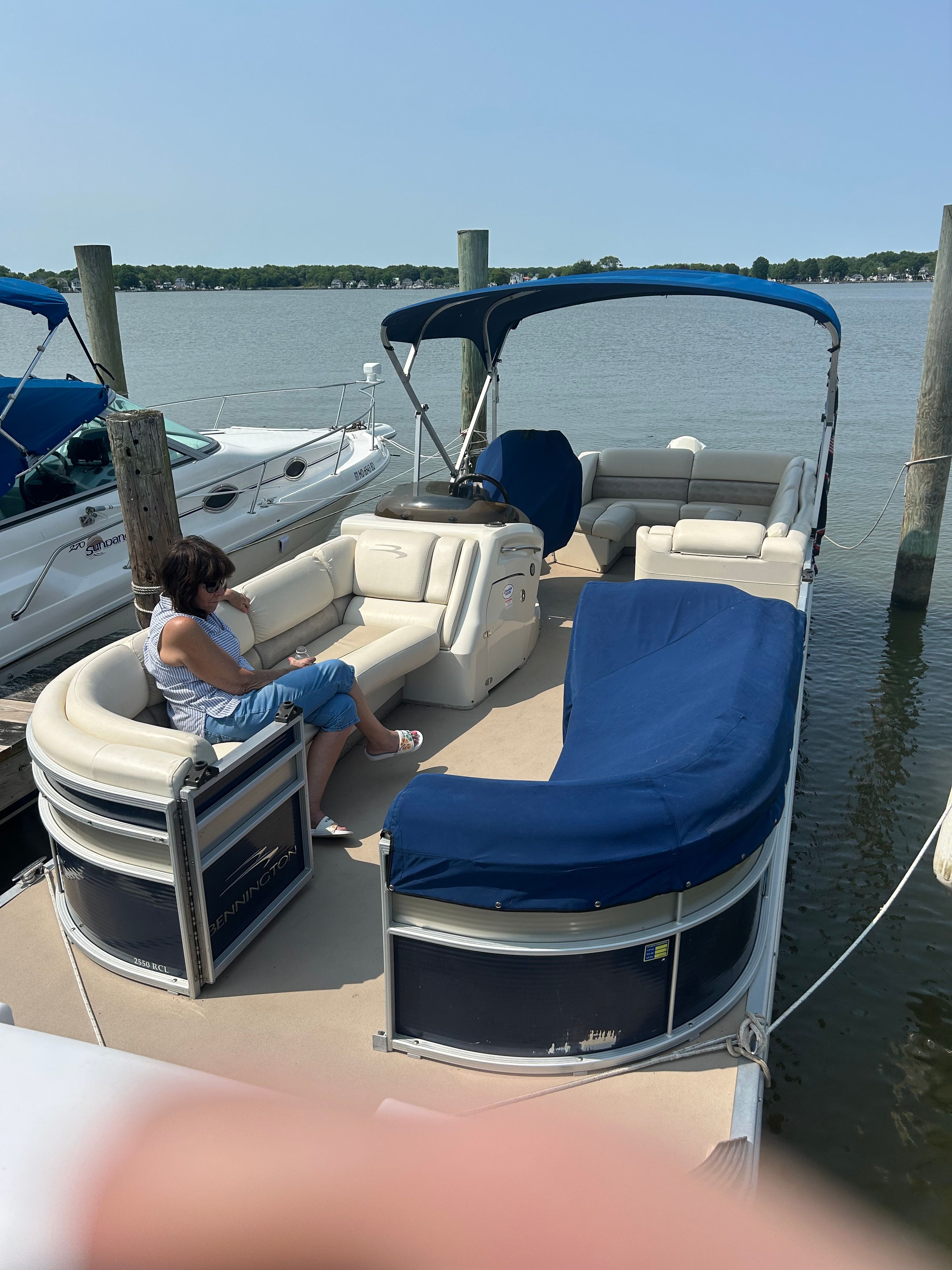 2013 Bennington 2550 RCL