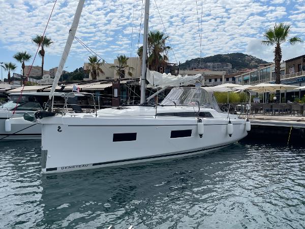 2024 Beneteau Oceanis 34.1