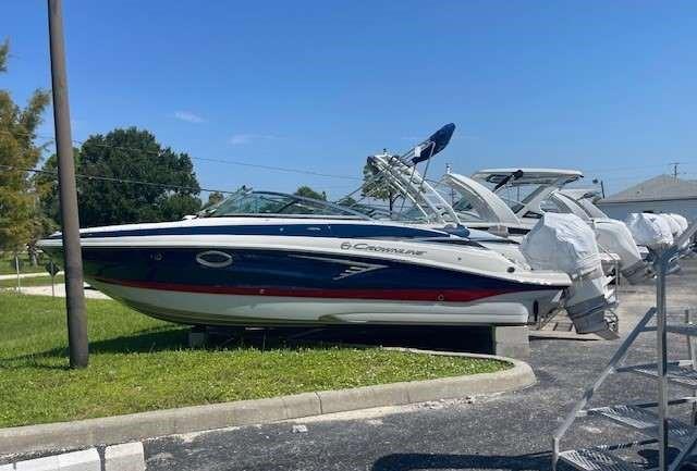 2024 Crownline 250 XSS