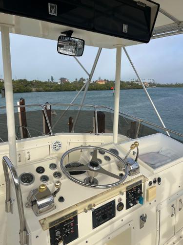 1986 Hatteras 41