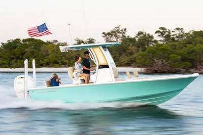 2026 Sportsman Masters 227 Bay Boat