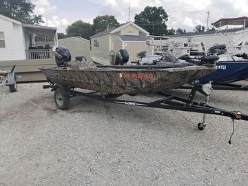 2017 Lowe Roughneck 1650SC