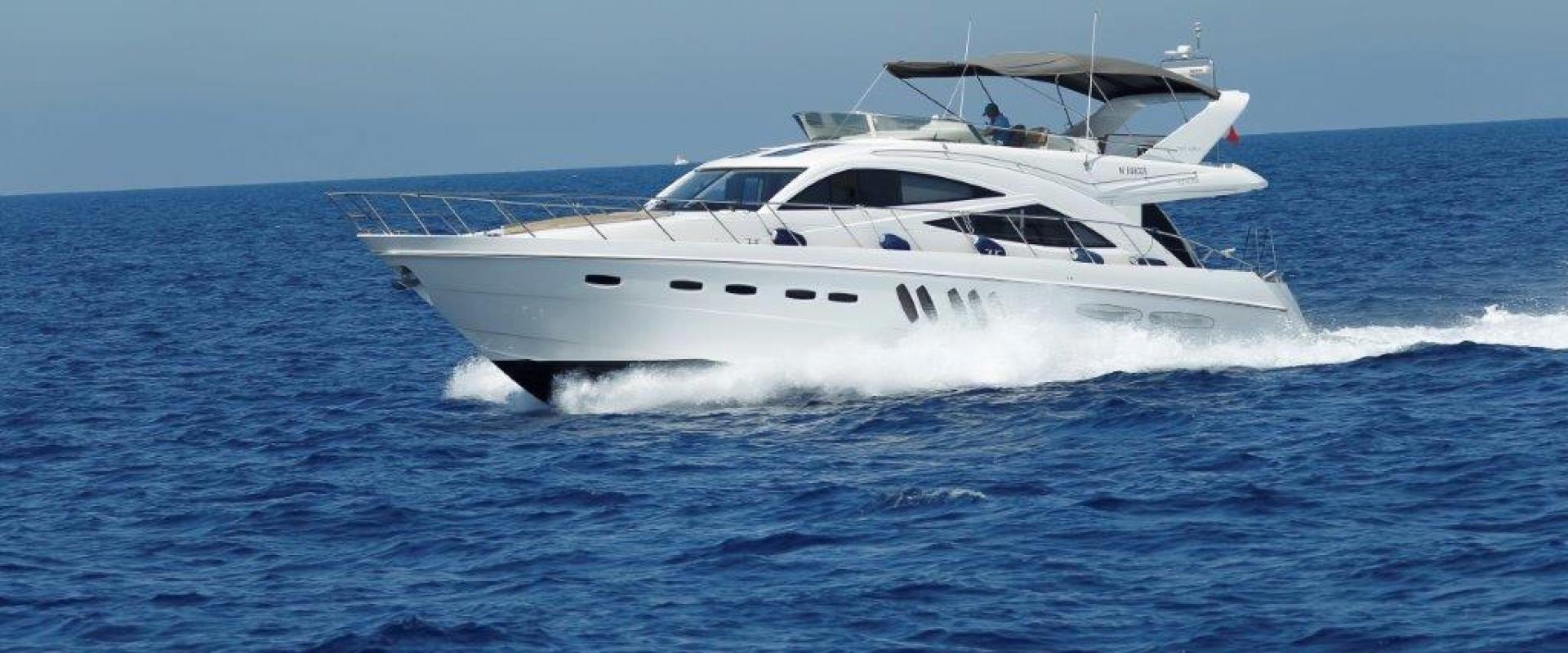 2011 Sealine T60 AURA