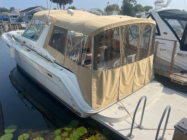 1992 Sea Ray 370 Sundancer