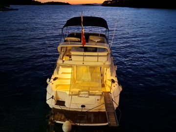 1997 Sea Ray 400 Sedan Bridge