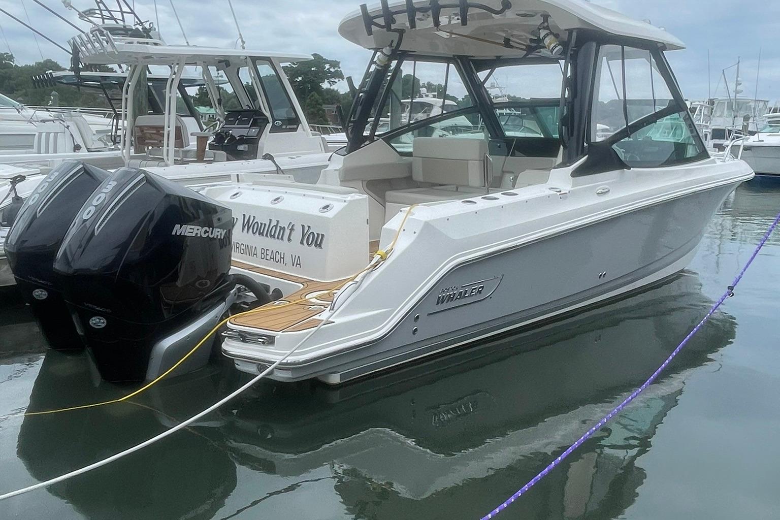 2023 Boston Whaler 280 Vantage
