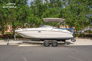 2025 Hurricane SunDeck 2400 OB