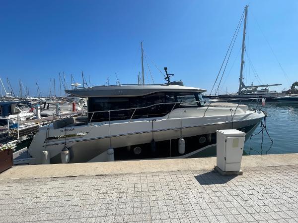 2019 Cranchi T36 Crossover