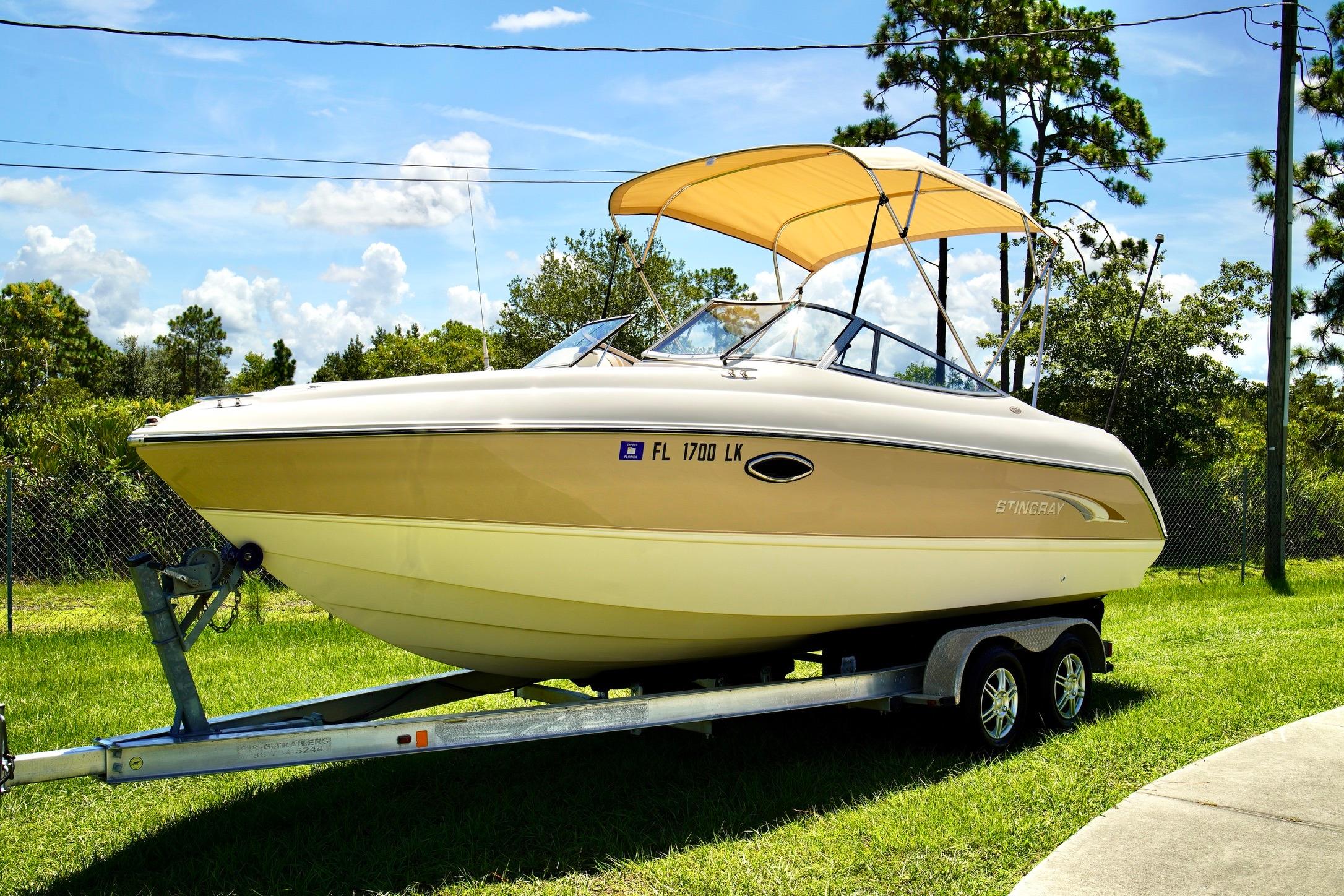 2001 Stingray 240 LS