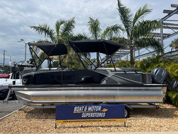 2025 Avalon LSZ Quad Lounger - 24'