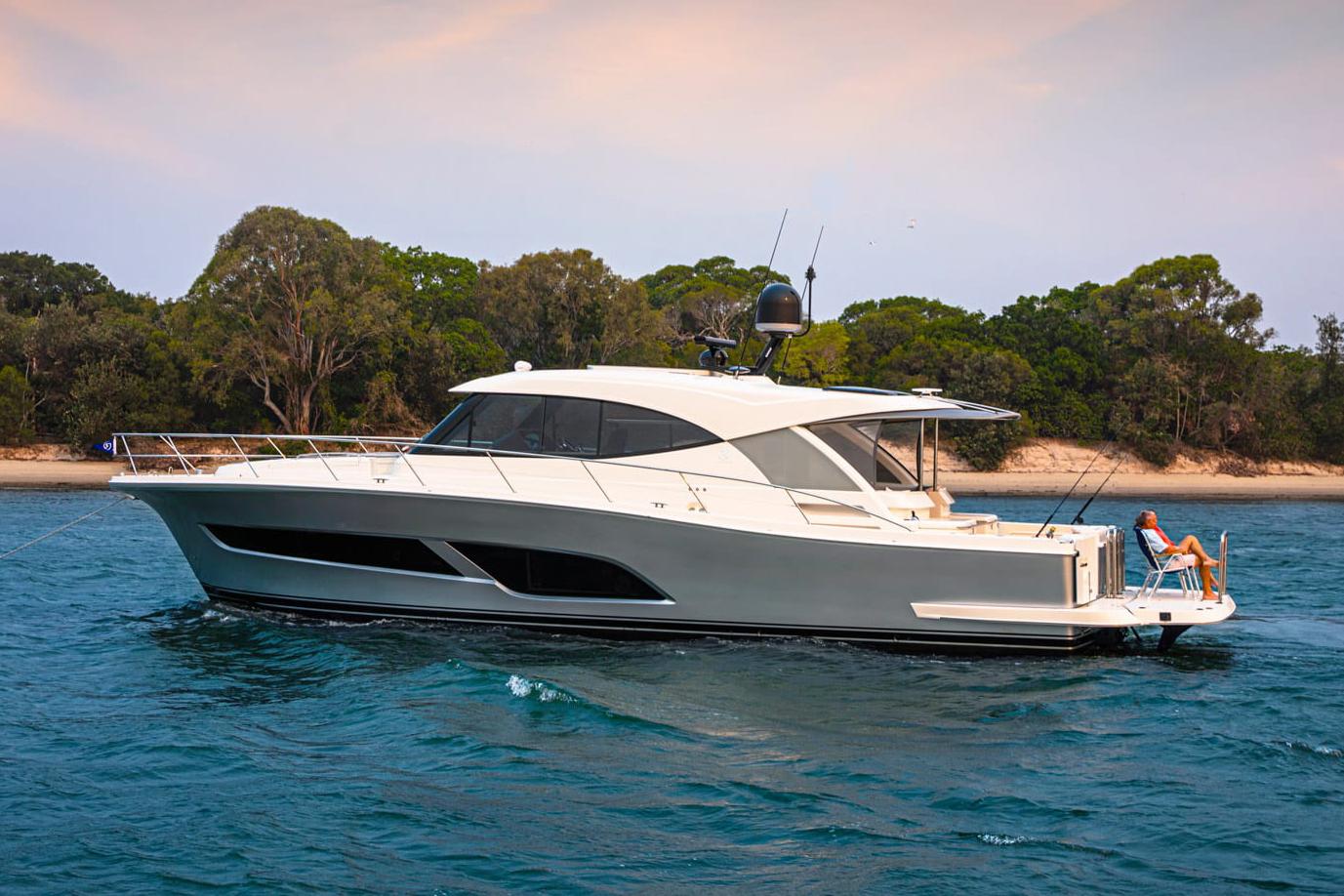 Riviera Boat image