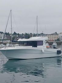 2012 Beneteau Barracuda 9 OB