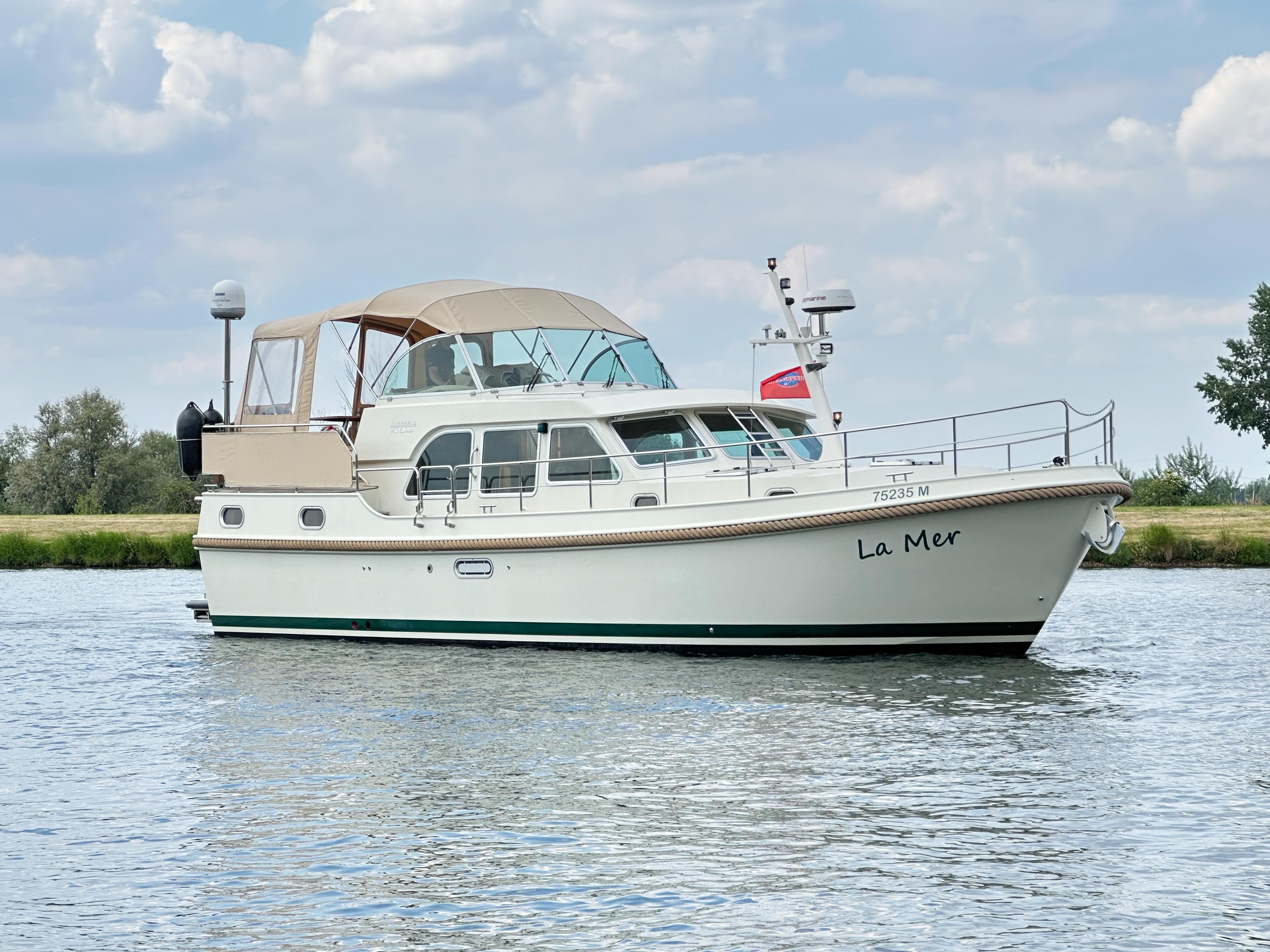 2009 Linssen Grand Sturdy 40.9 AC