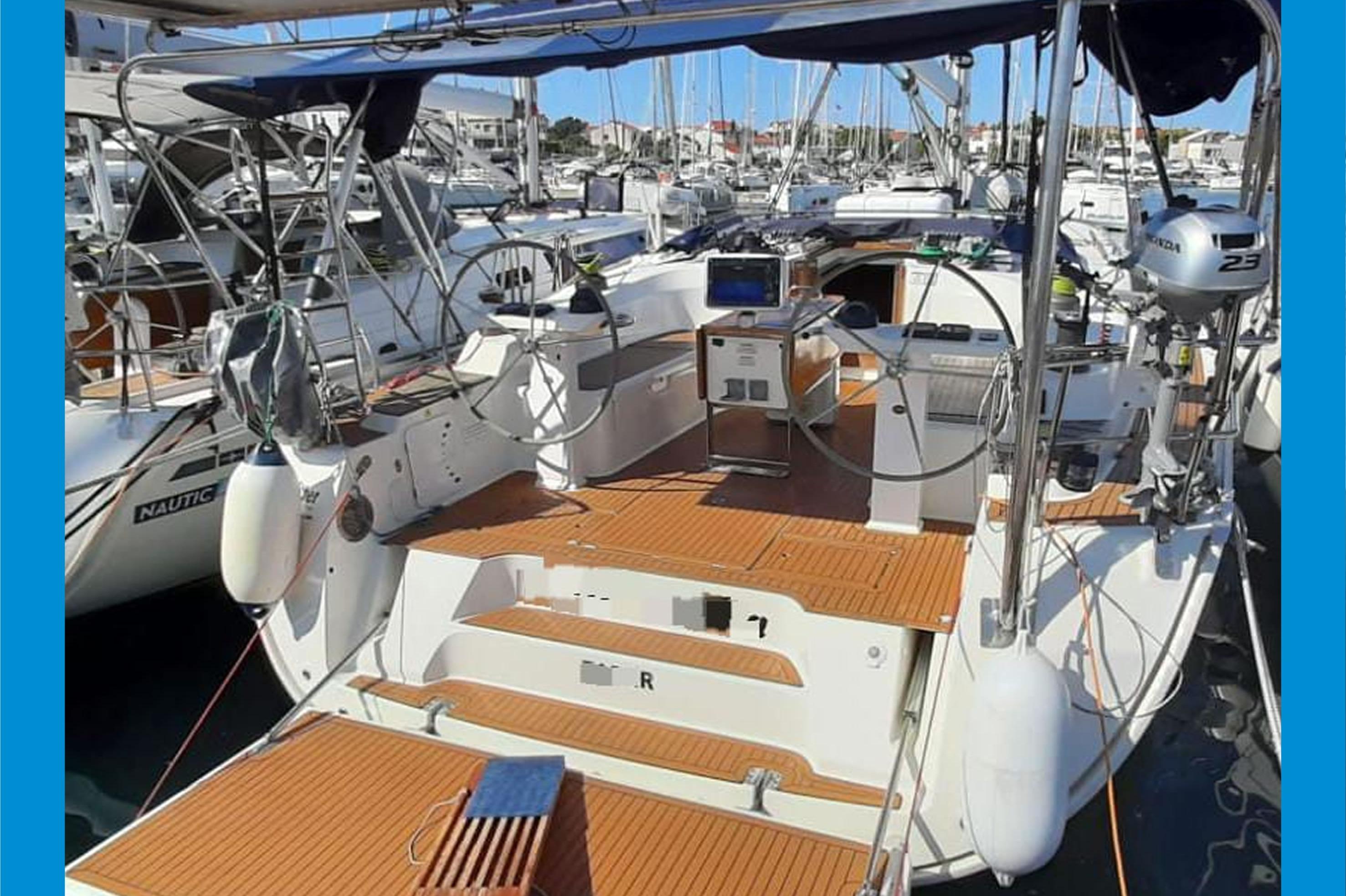 2012 Bavaria Cruiser 50