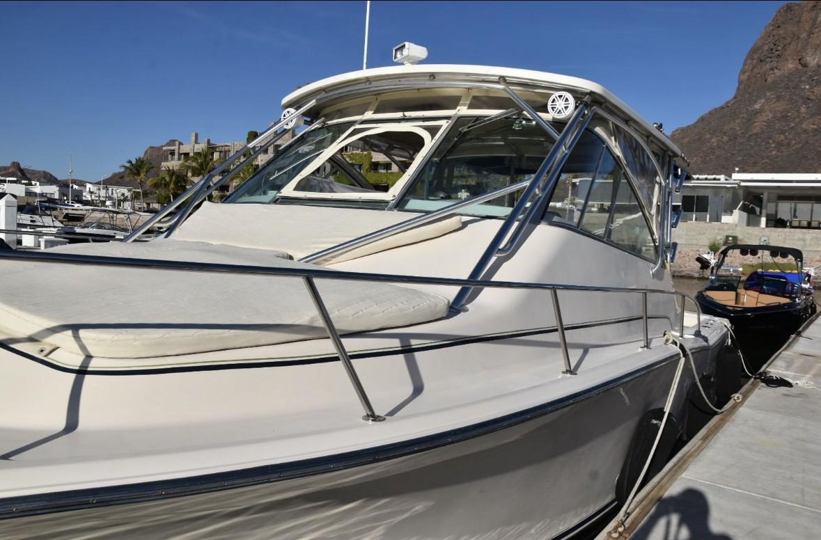 2005 Grady-White Express 360