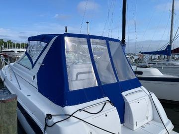1998 Donzi 3250 LXC
