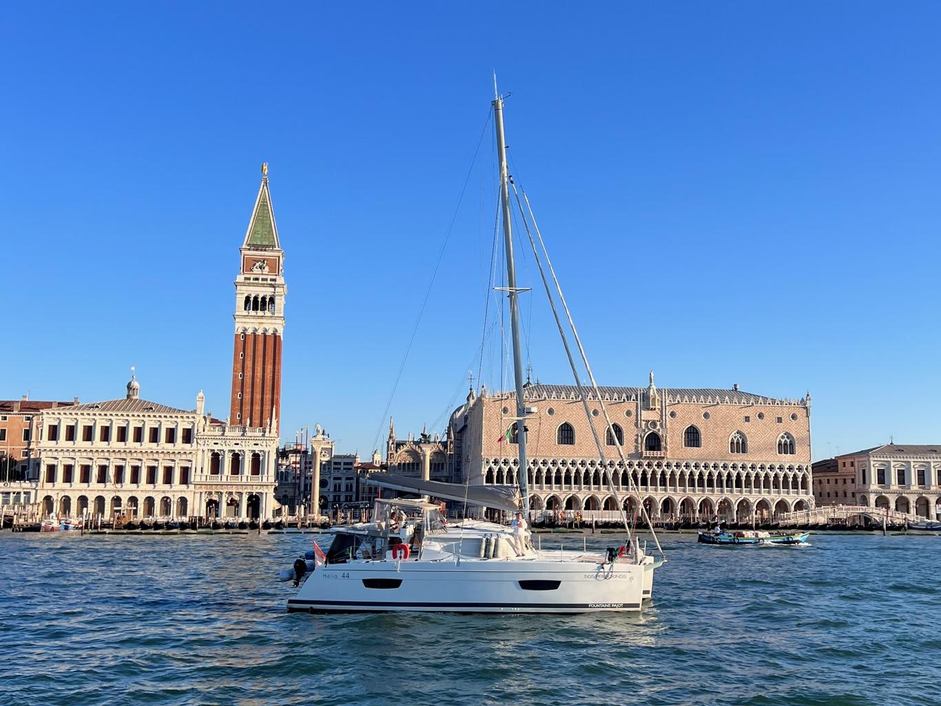 2018 Fountaine Pajot Helia 44 Evolution