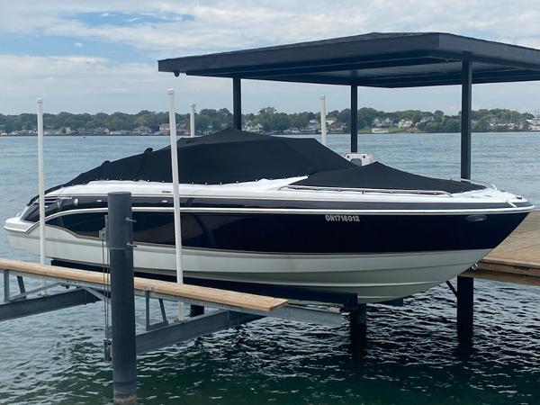 2009 Formula 240 Bowrider