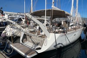 CNB BORDEAUX 60 2008 Bordeaux CNB 60 yacht docked in marina, featuring sleek design and spacious deck.