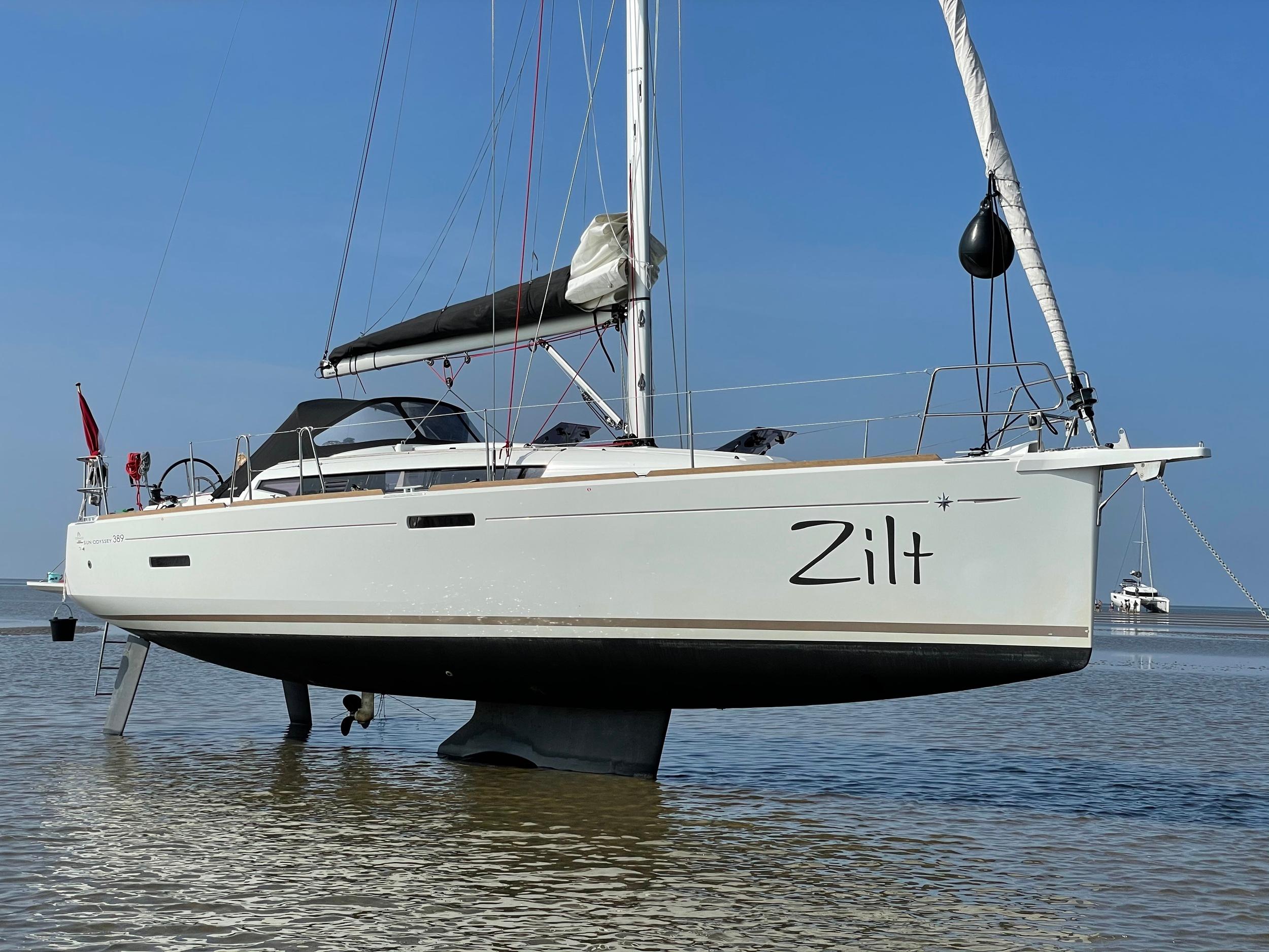 Jeanneau Sun Odyssey 389