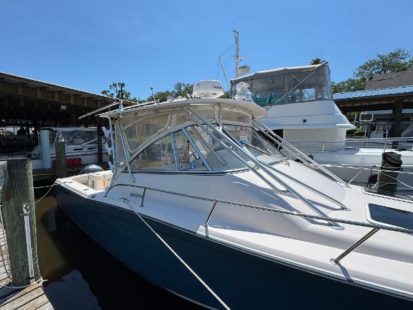 2013 Grady-White Express 330