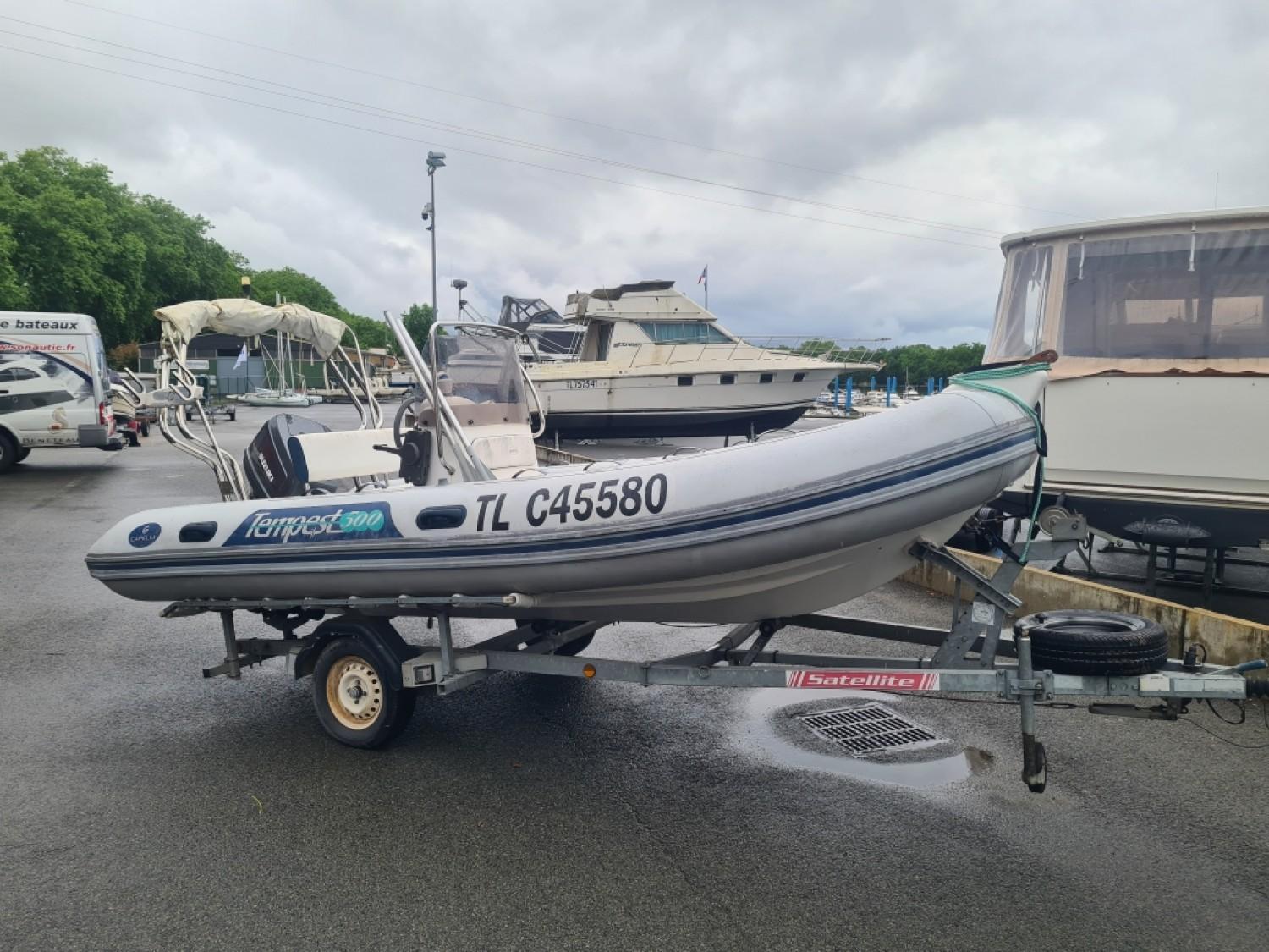 2004 Capelli Tempest 500
