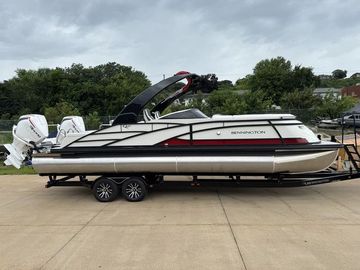 2026 Bennington Q Swingback 27 QSBWAT2