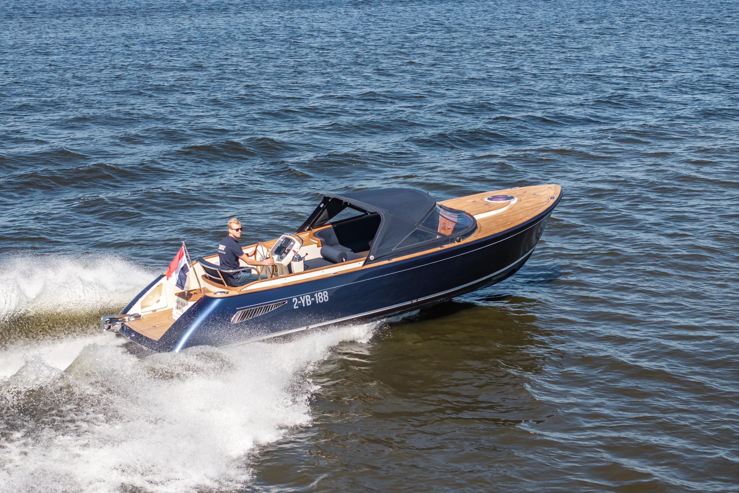 2009 Menken Hudson 26