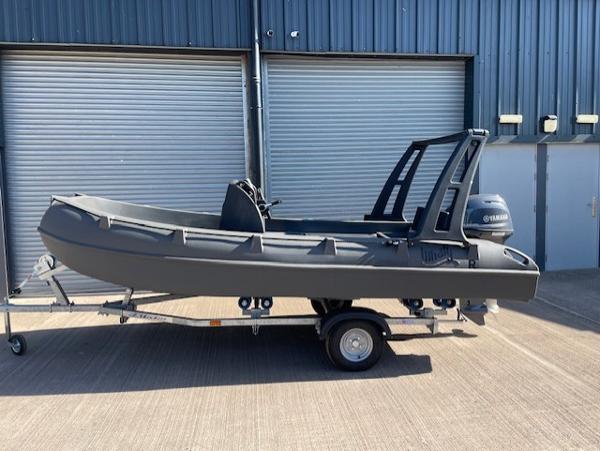 2025 Whaly 435R
