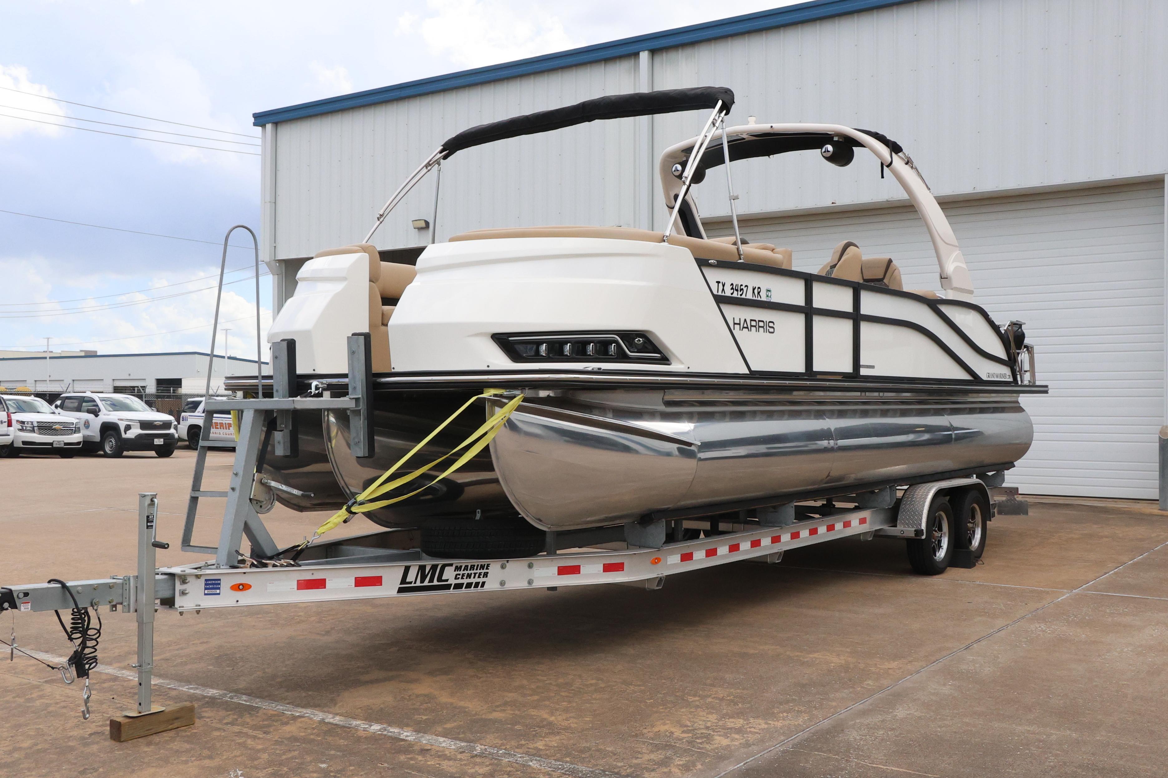 2023 Harris 270 grand mariner tritoon