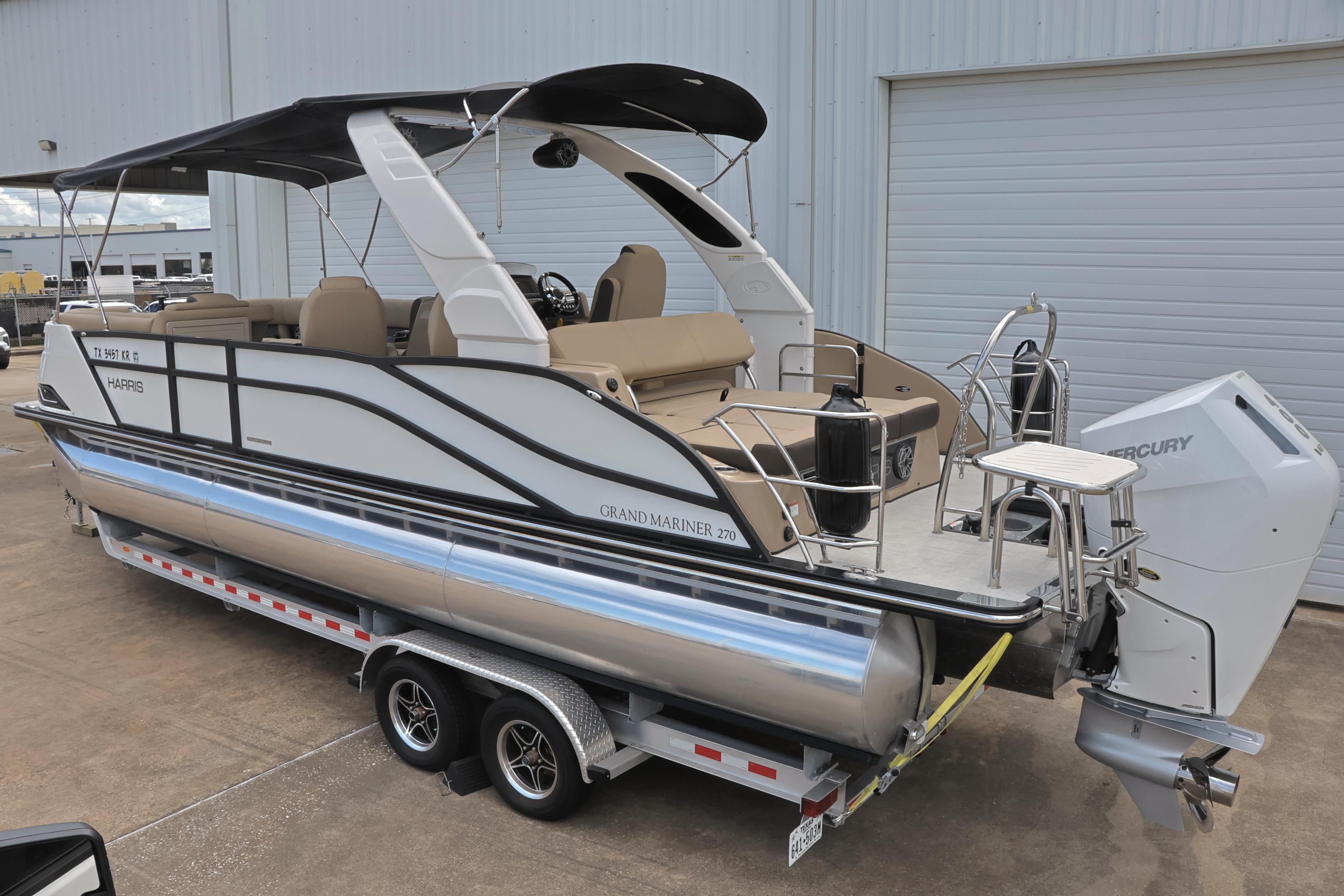 2023 Harris 270 grand mariner tritoon