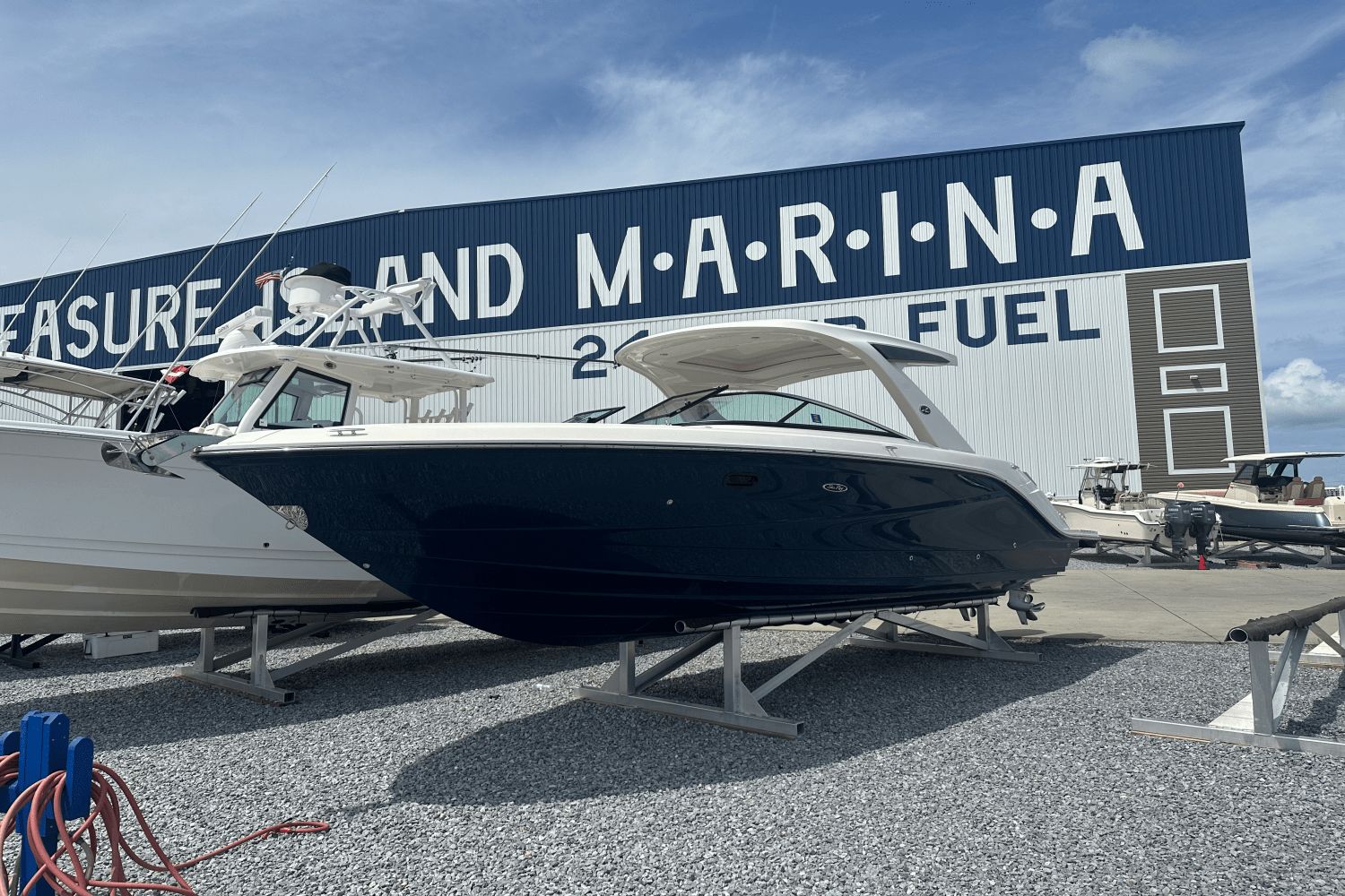 Sea Ray 310 SLX