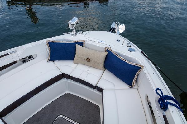 2024 Sea Ray SLX 310