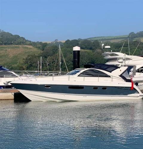 2011 Fairline Targa 38