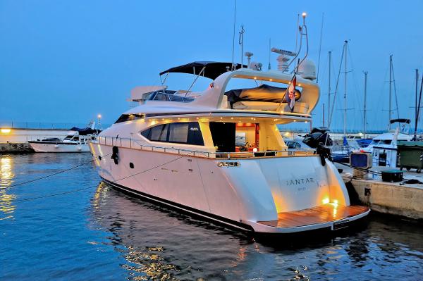 Maiora 20