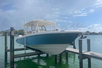 2018 Everglades 355 Center Console