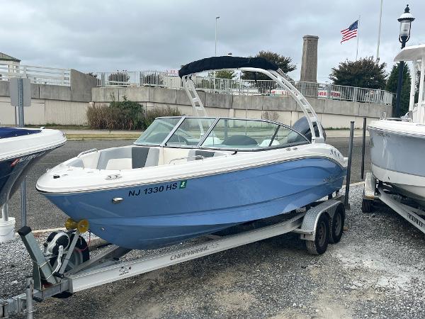 2023 Chaparral 21 SSi OB