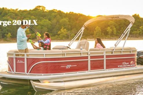 2026 Sun Tracker Party Barge 20 DLX