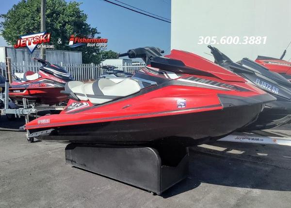 Yamaha WaveRunner VX® Limited®