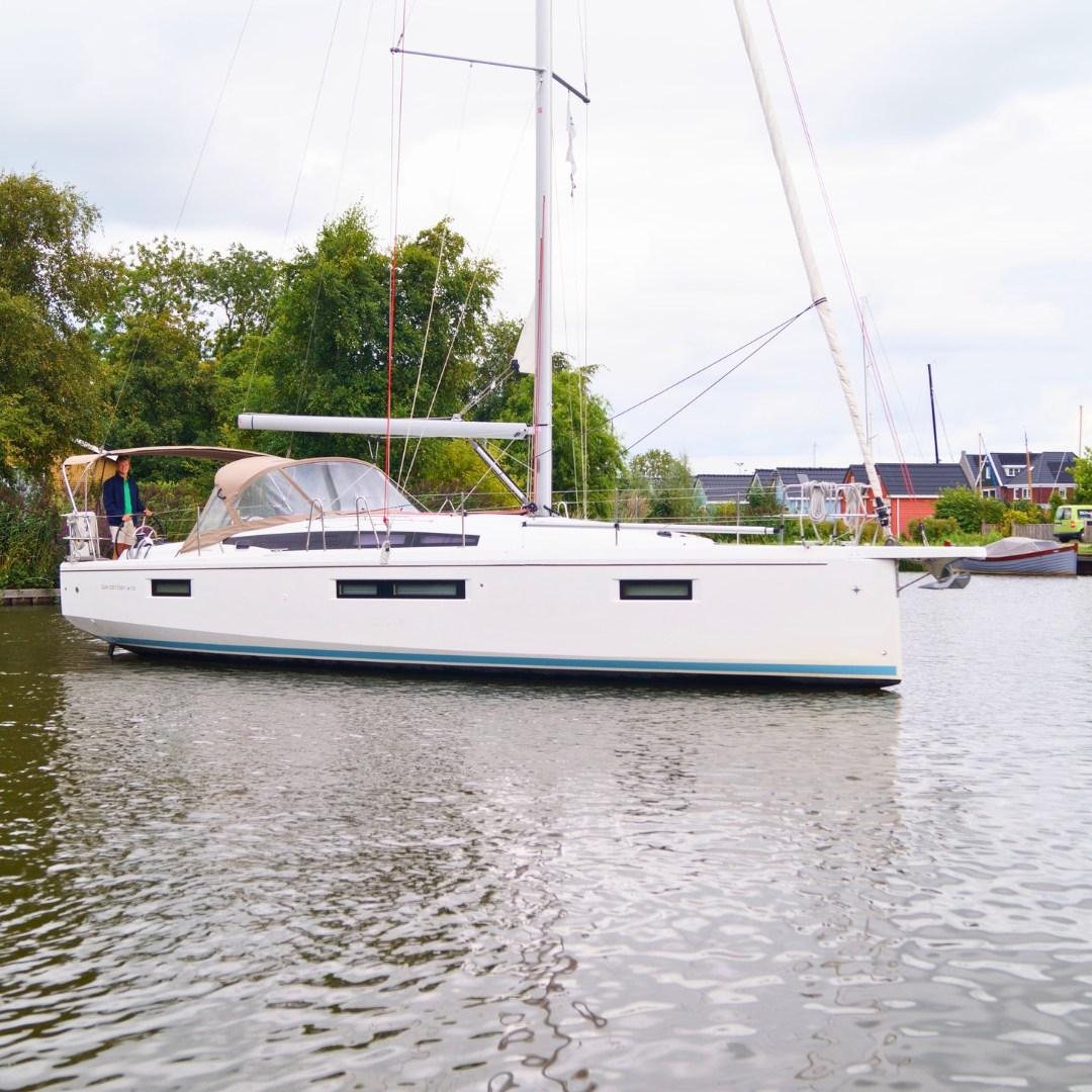 2022 Jeanneau Sun Odyssey 410