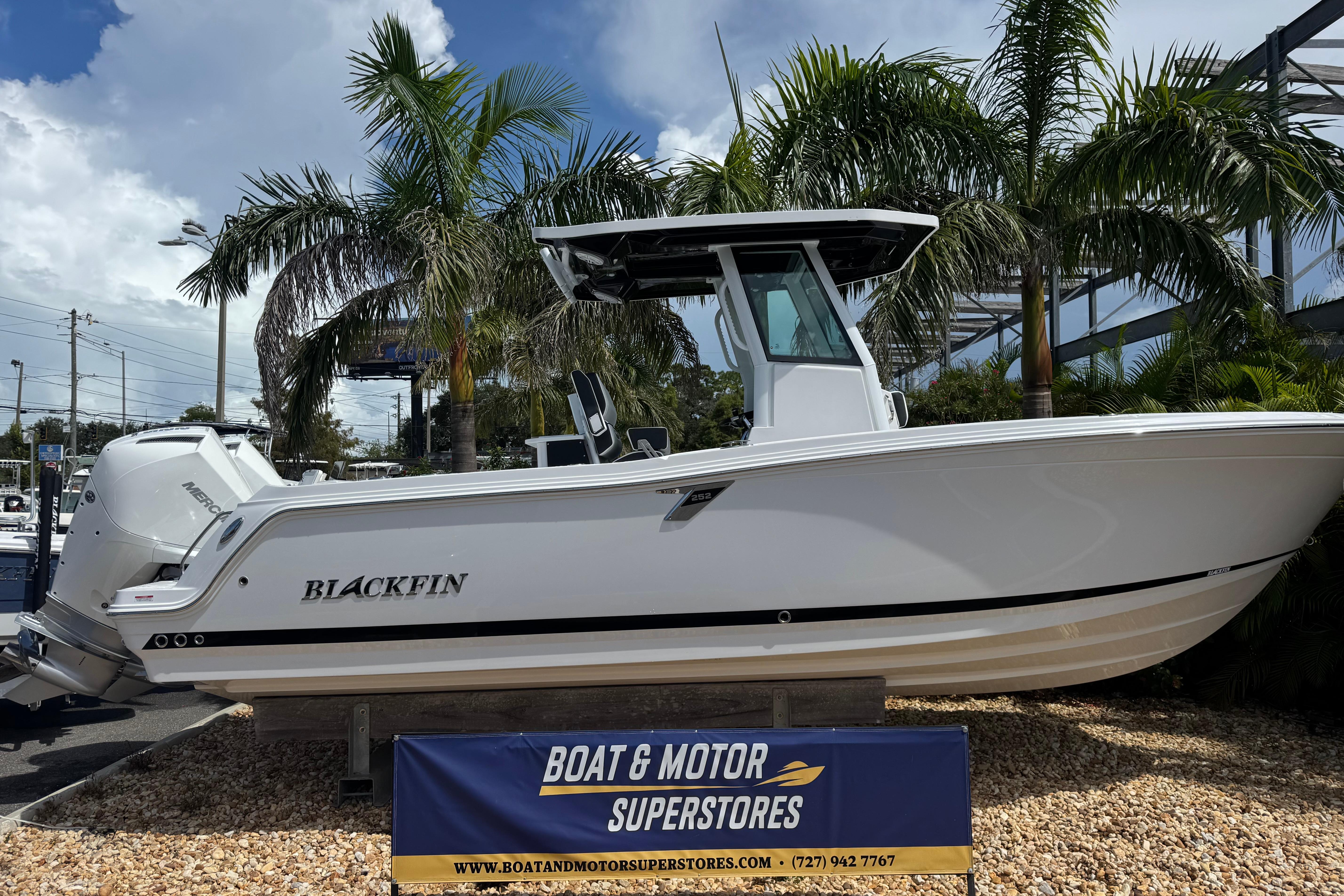 2026 Blackfin 252 CC
